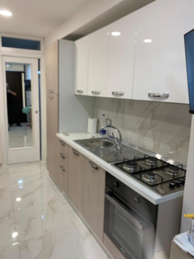 Viky House Chiaja 1 Apartment Napoli Exterior foto