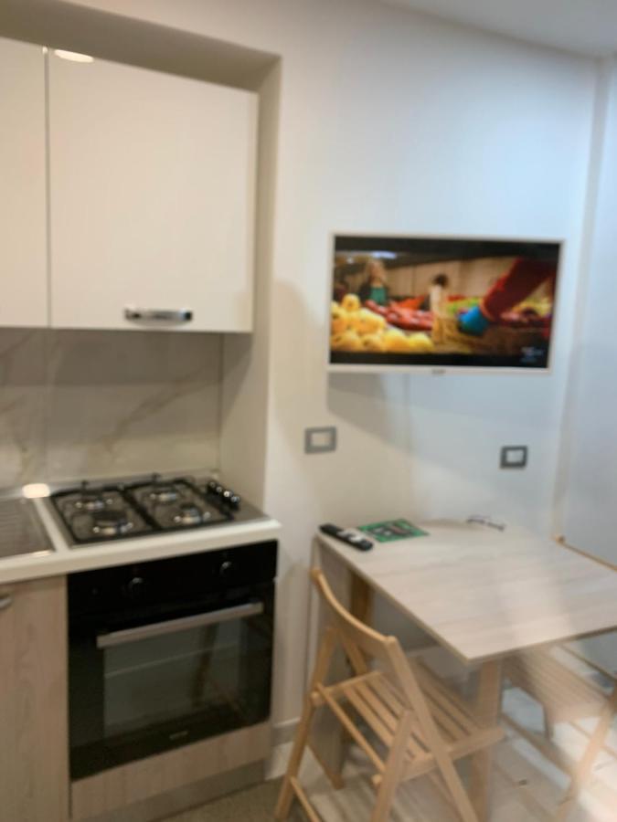 Viky House Chiaja 1 Apartment Napoli Exterior foto