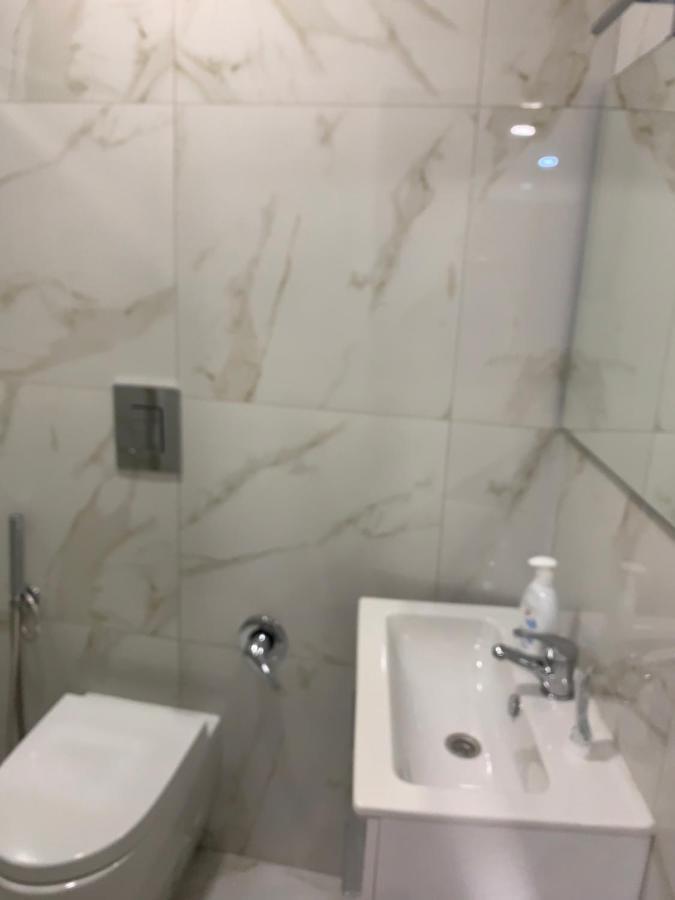 Viky House Chiaja 1 Apartment Napoli Exterior foto