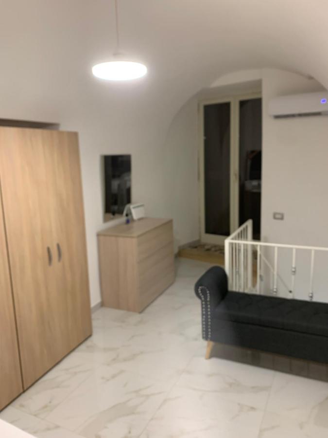 Viky House Chiaja 1 Apartment Napoli Exterior foto