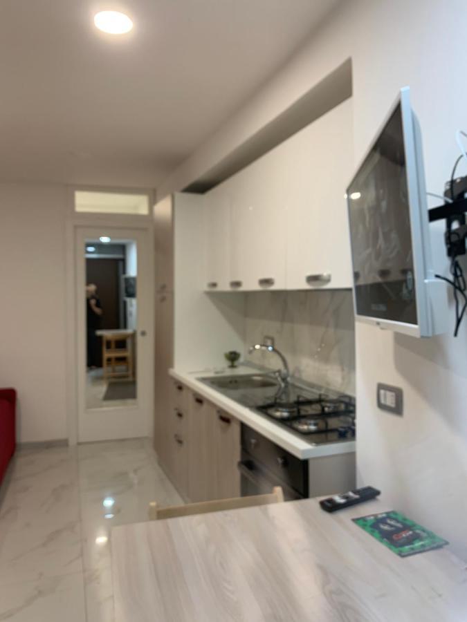 Viky House Chiaja 1 Apartment Napoli Exterior foto