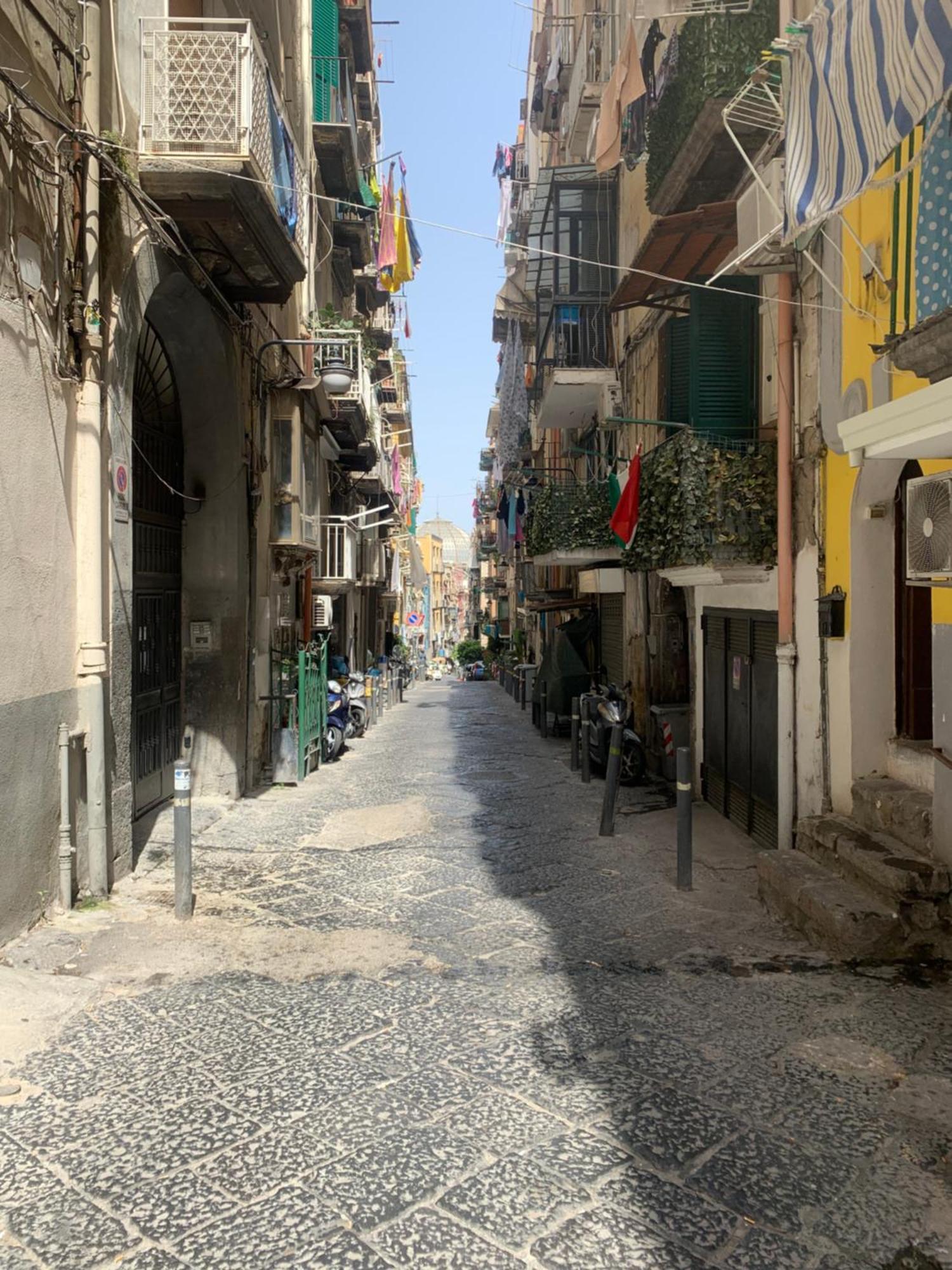 Viky House Chiaja 1 Apartment Napoli Exterior foto