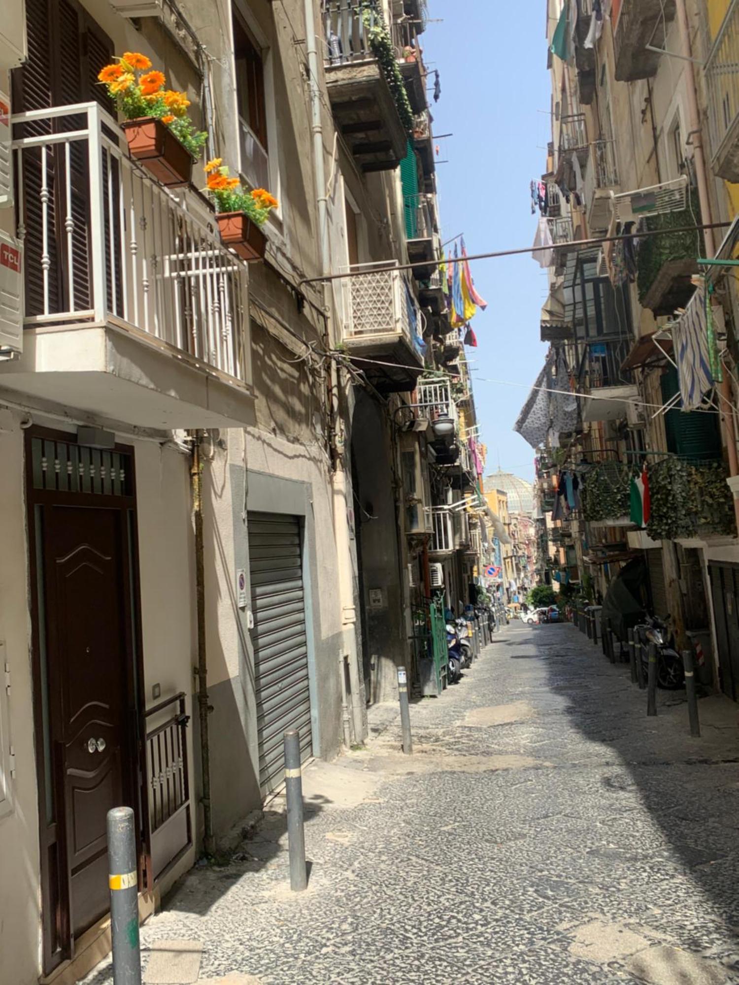 Viky House Chiaja 1 Apartment Napoli Exterior foto